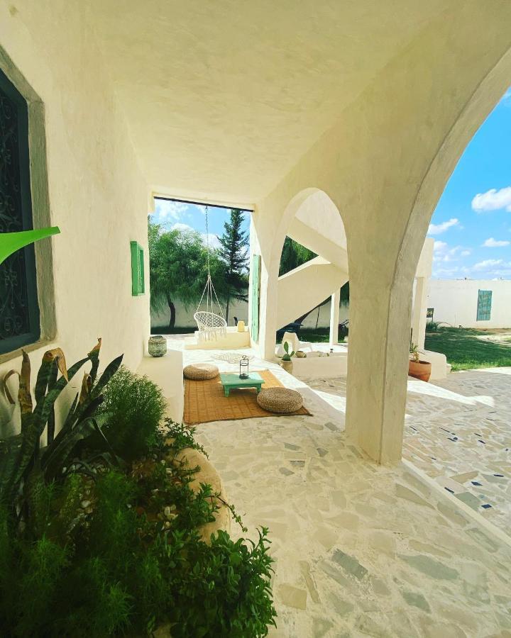 Dar Oueghlani - Maison D'Hotes El Mây Extérieur photo