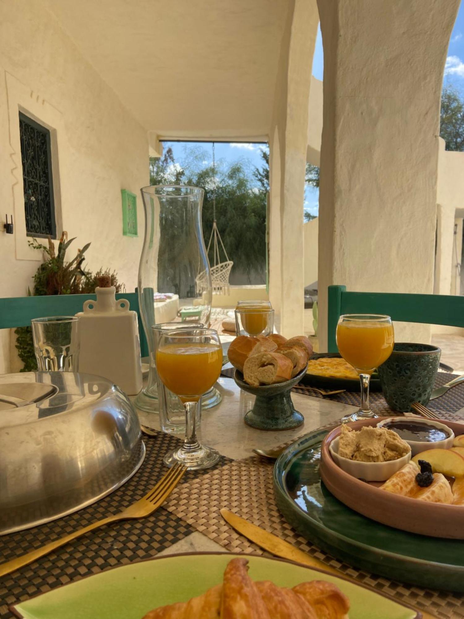 Dar Oueghlani - Maison D'Hotes El Mây Extérieur photo