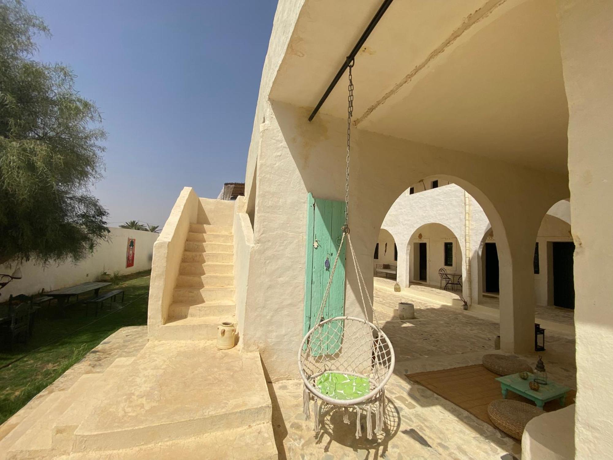 Dar Oueghlani - Maison D'Hotes El Mây Extérieur photo