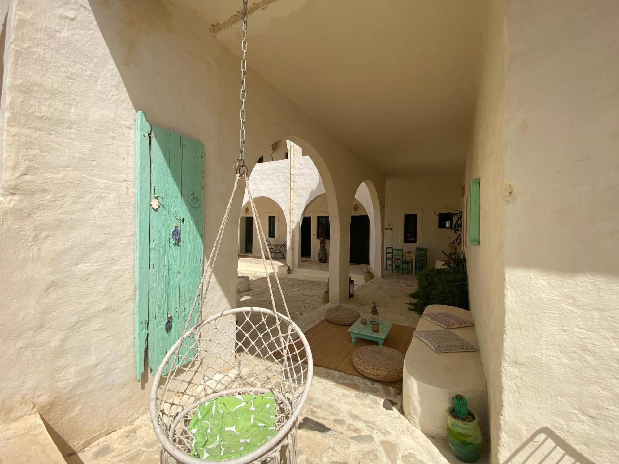 Dar Oueghlani - Maison D'Hotes El Mây Extérieur photo